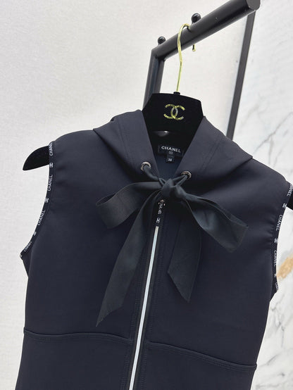 Ch 25ss hooded onesie