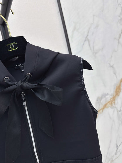 Ch 25ss hooded onesie
