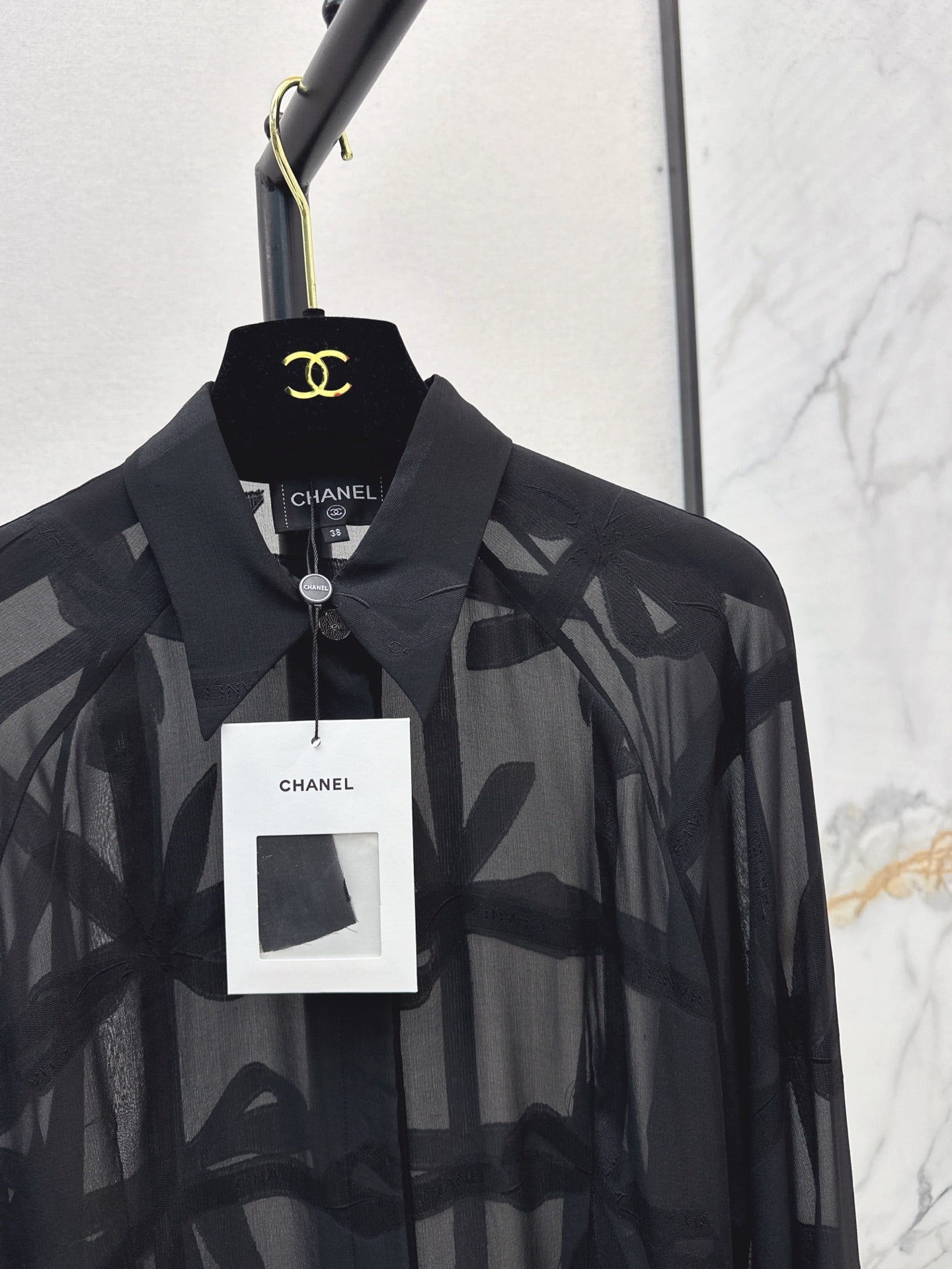 ch 25ss Silk bow shirt