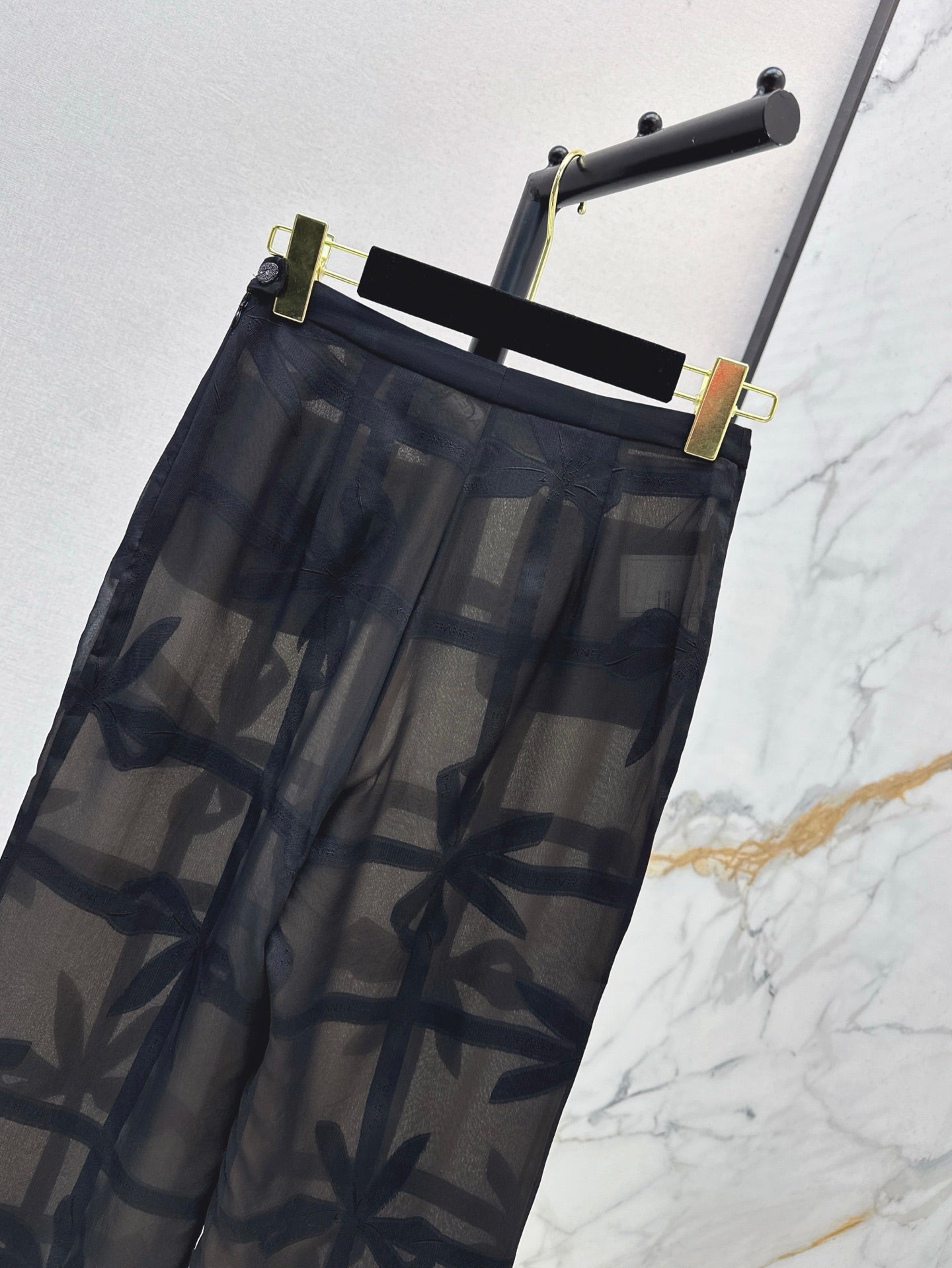 Ch 25ss Silk wide leg pants