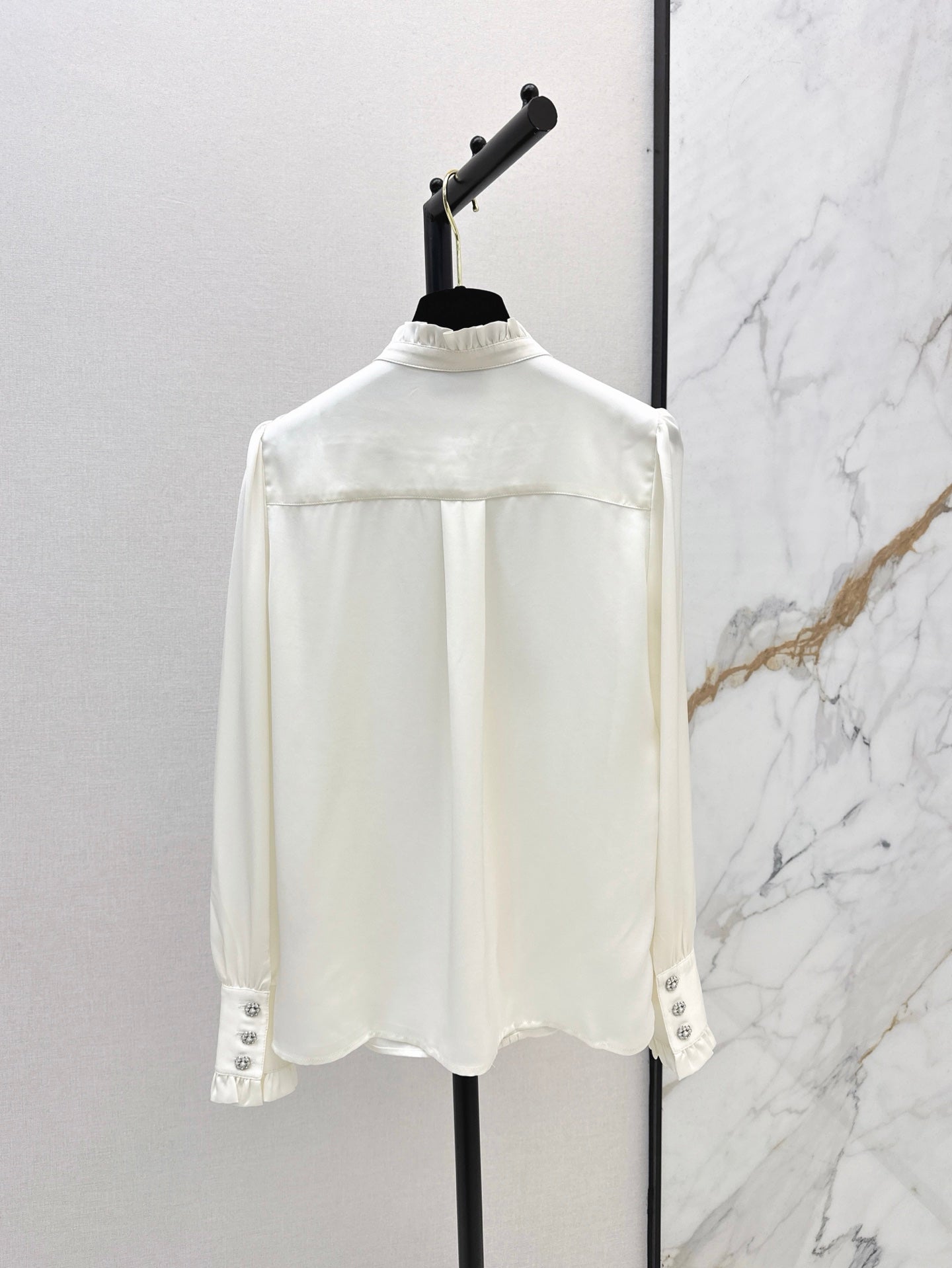 ch 25ss ruffle shirt