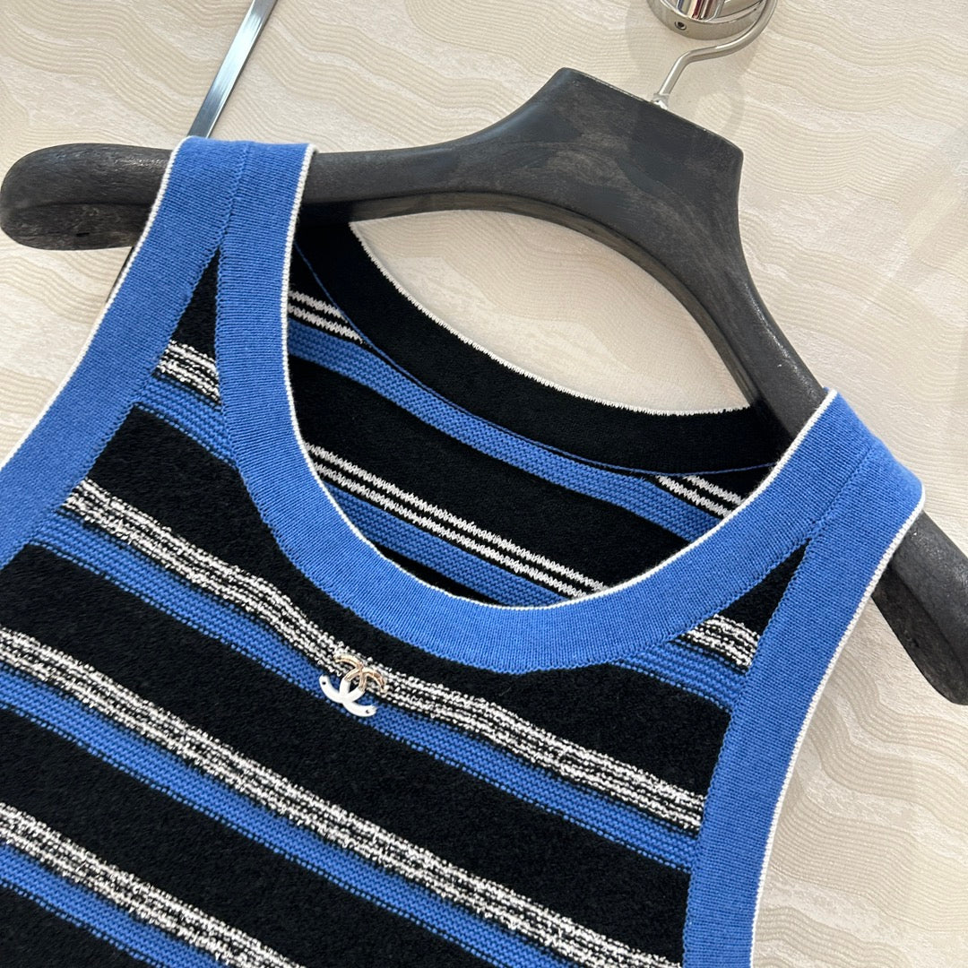 CH 25SS KNITTED VEST