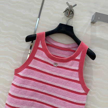 CH 25SS KNITTED VEST