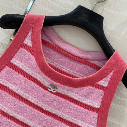 CH 25SS KNITTED VEST