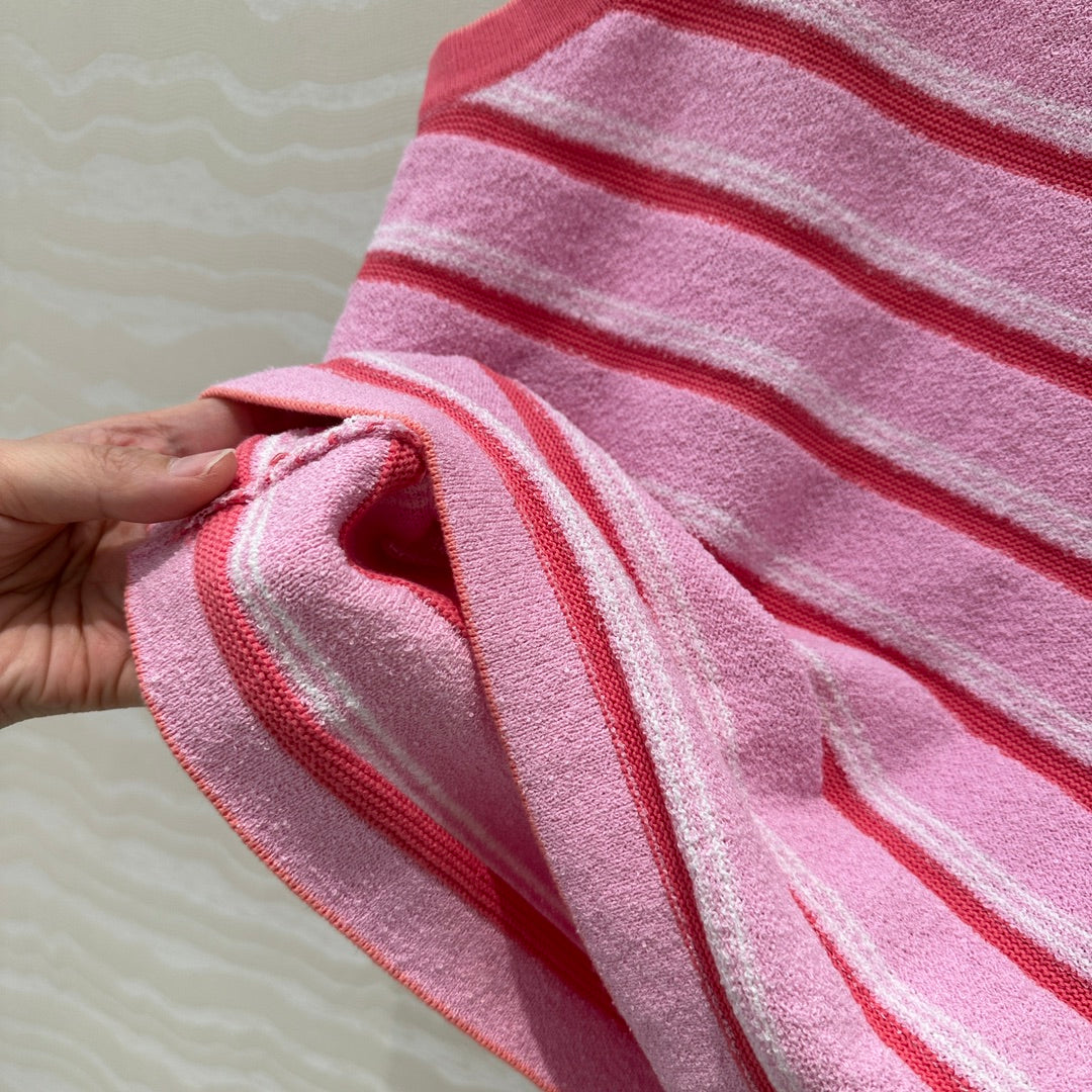 CH 25SS KNITTED VEST