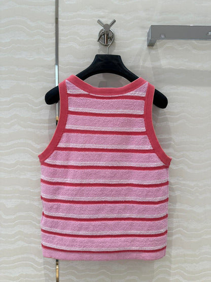 CH 25SS KNITTED VEST