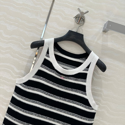 CH 25SS KNITTED VEST