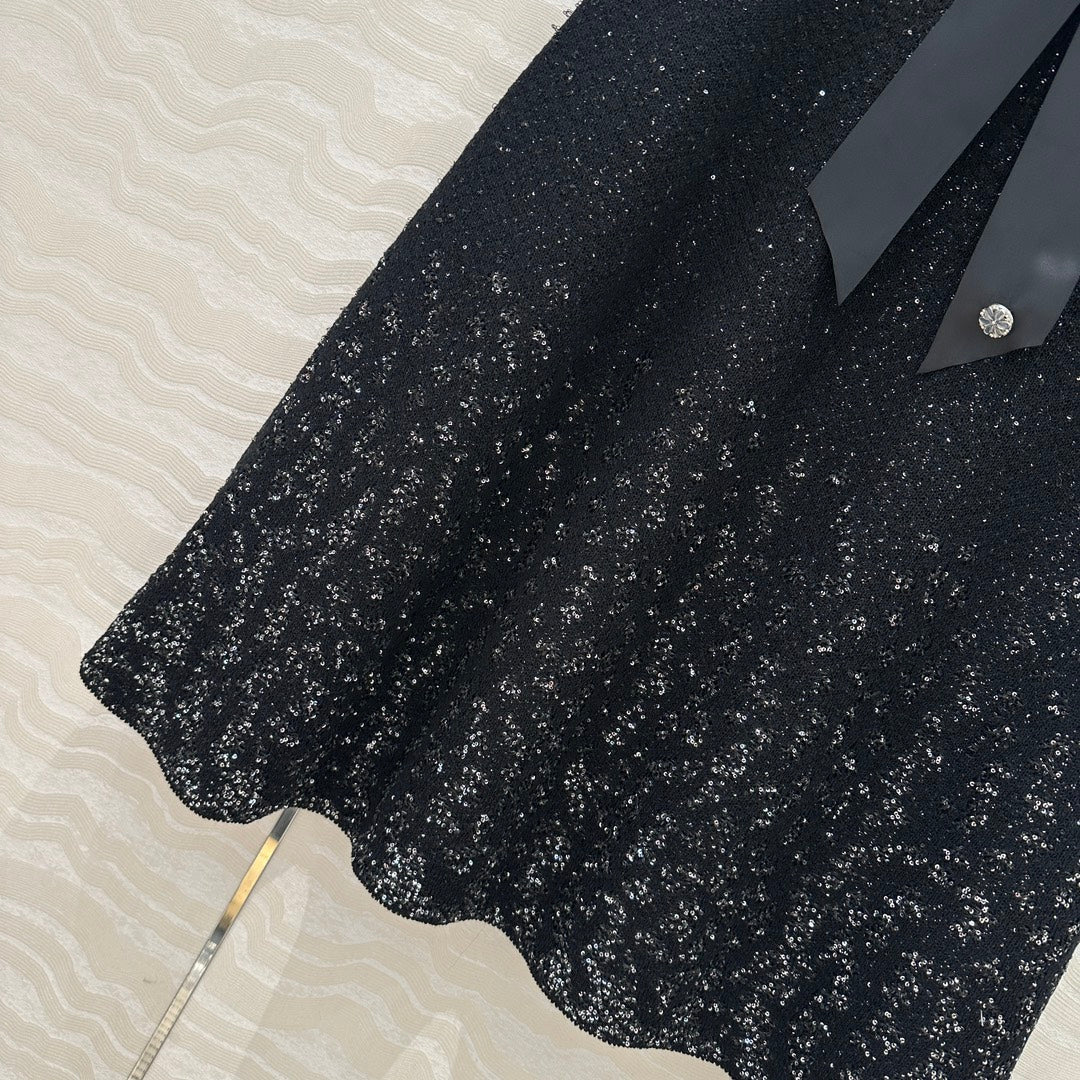 Ch 25ss beaded skirt