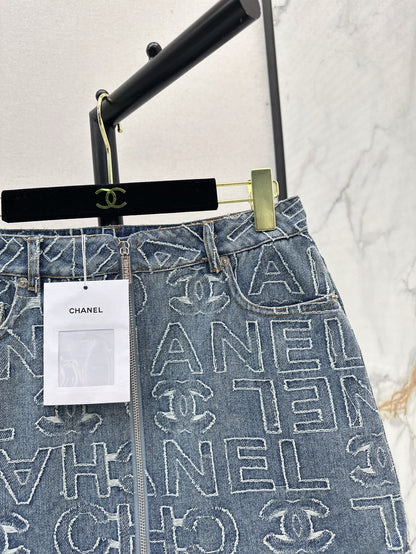 Ch 25ss embroidered denim SKIRT