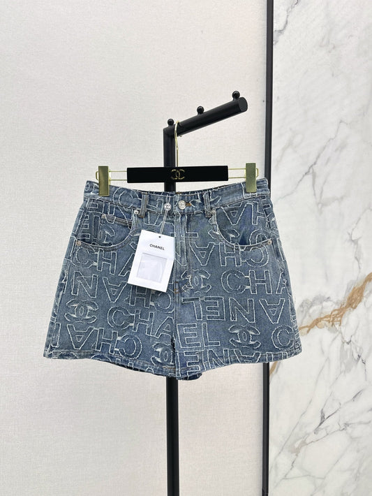 Ch 25ss embroidered denim short