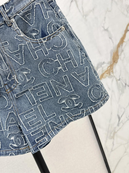 Ch 25ss embroidered denim short