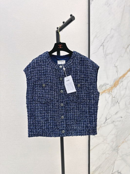 ch 25ss woven vest