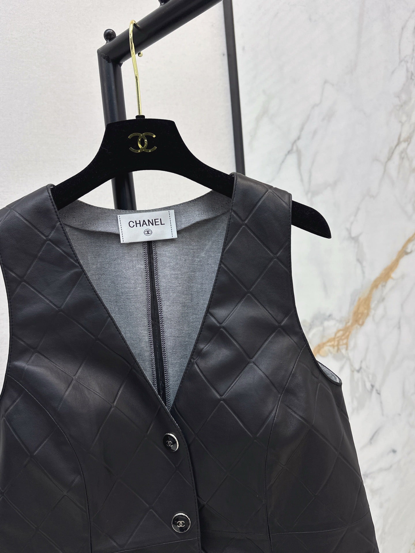 Ch 25ss genuine leather vest