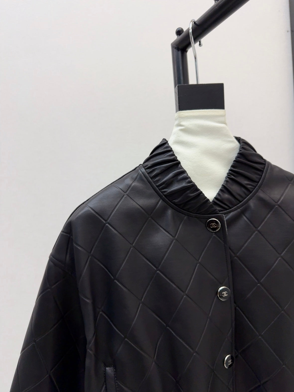 ch 25ss genuine leather jacket