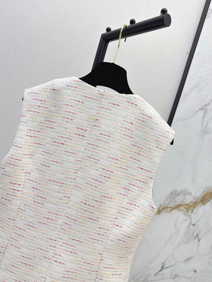 Ch 25ss woven vest
