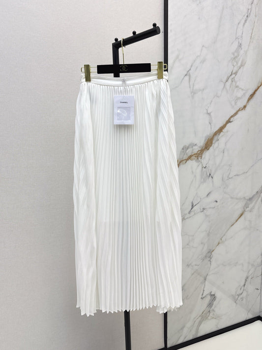 Ch 25ss pleated skirt