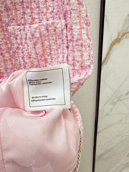 Ch 25ss woven vest