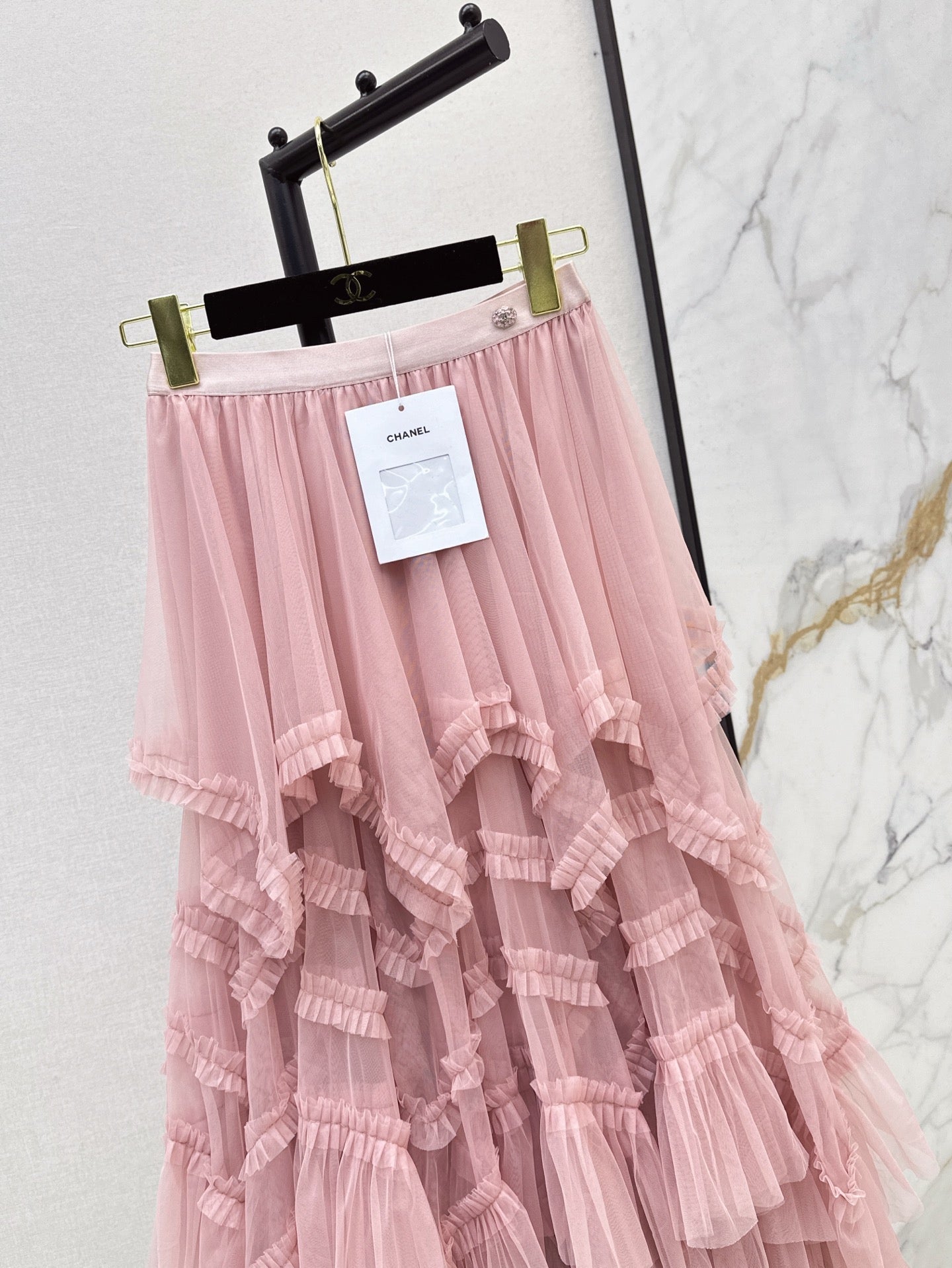 ch 25ss ruffle skirt