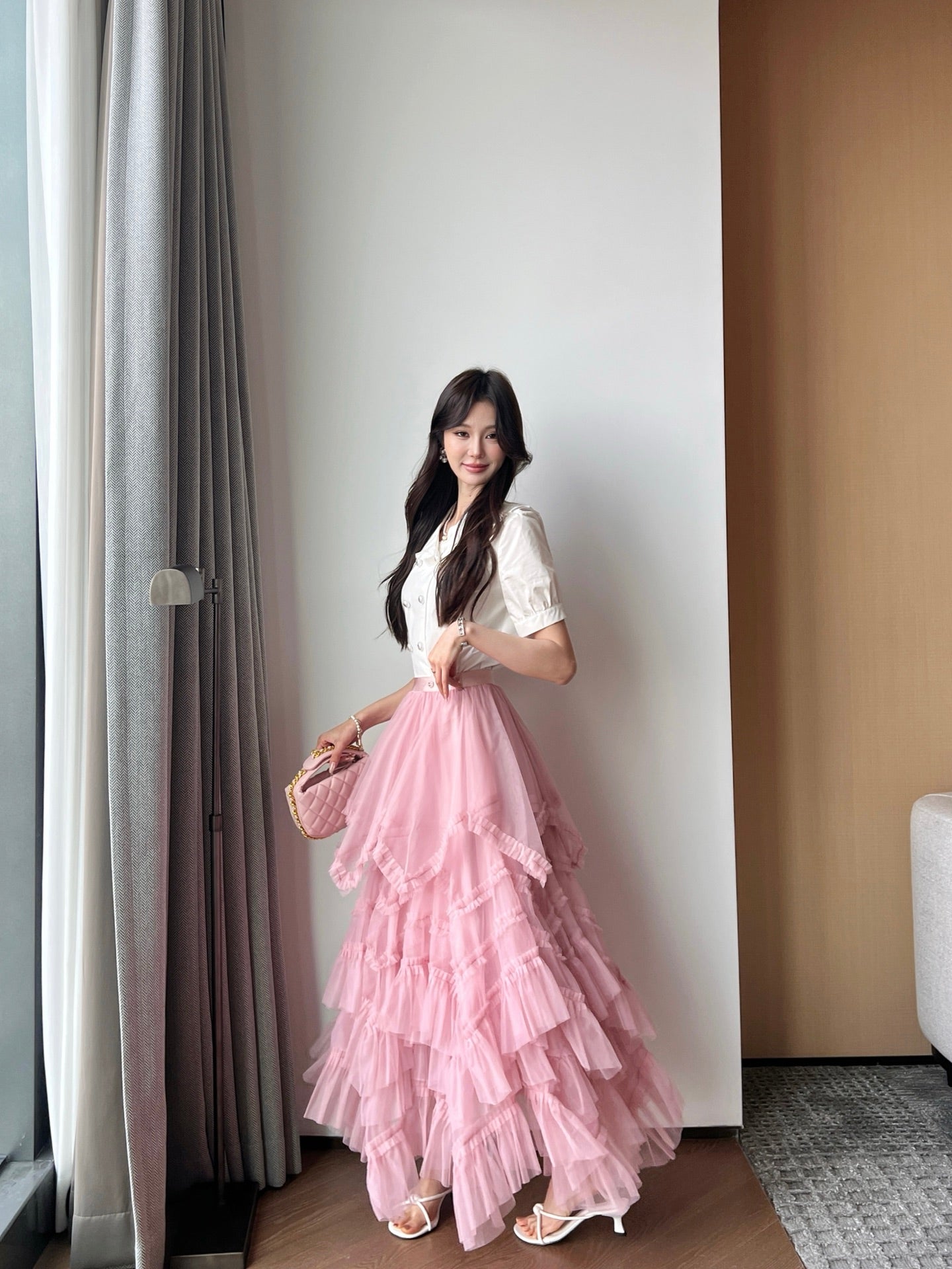 ch 25ss ruffle skirt