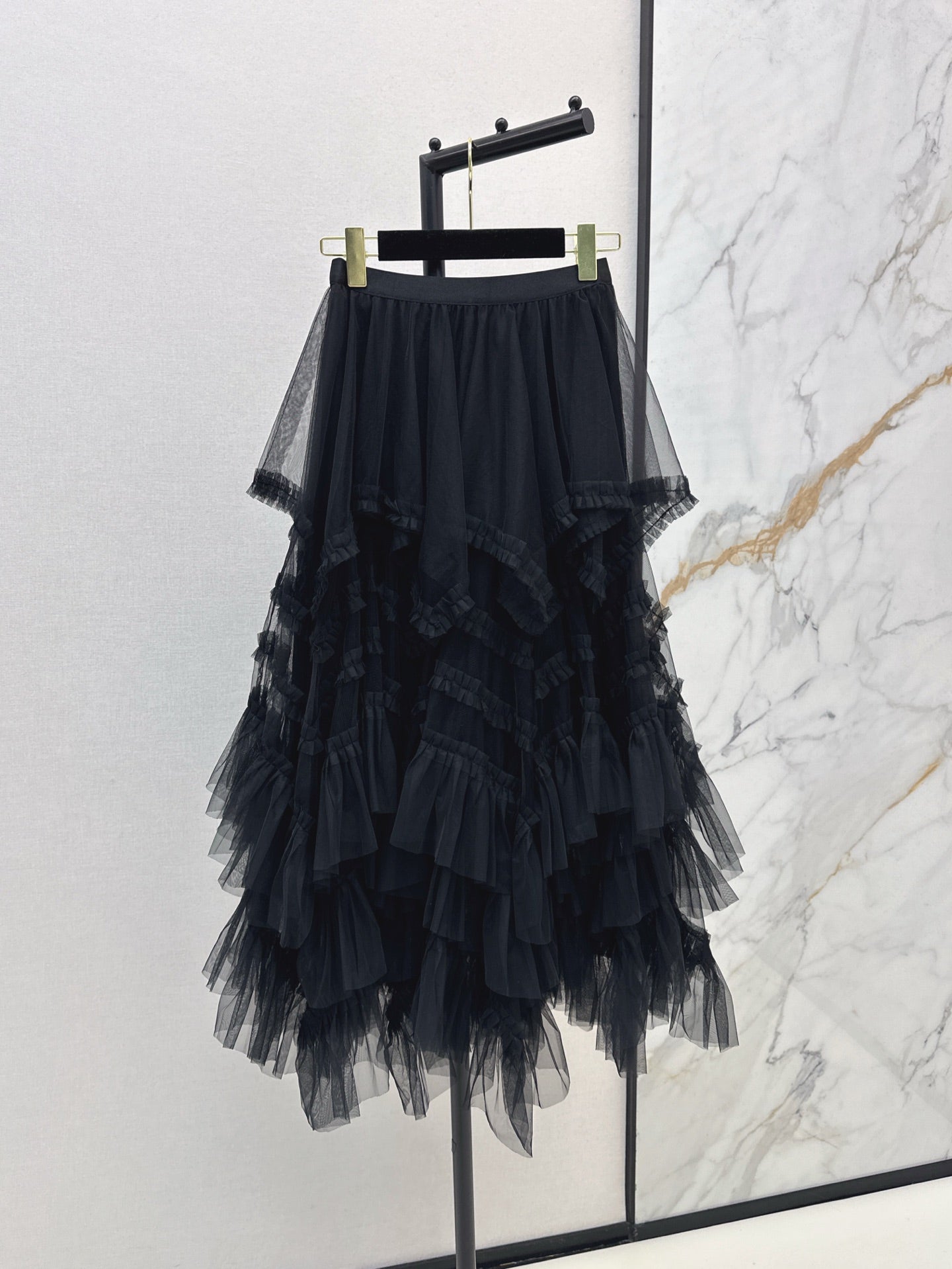 Ch 25ss ruffle skirt