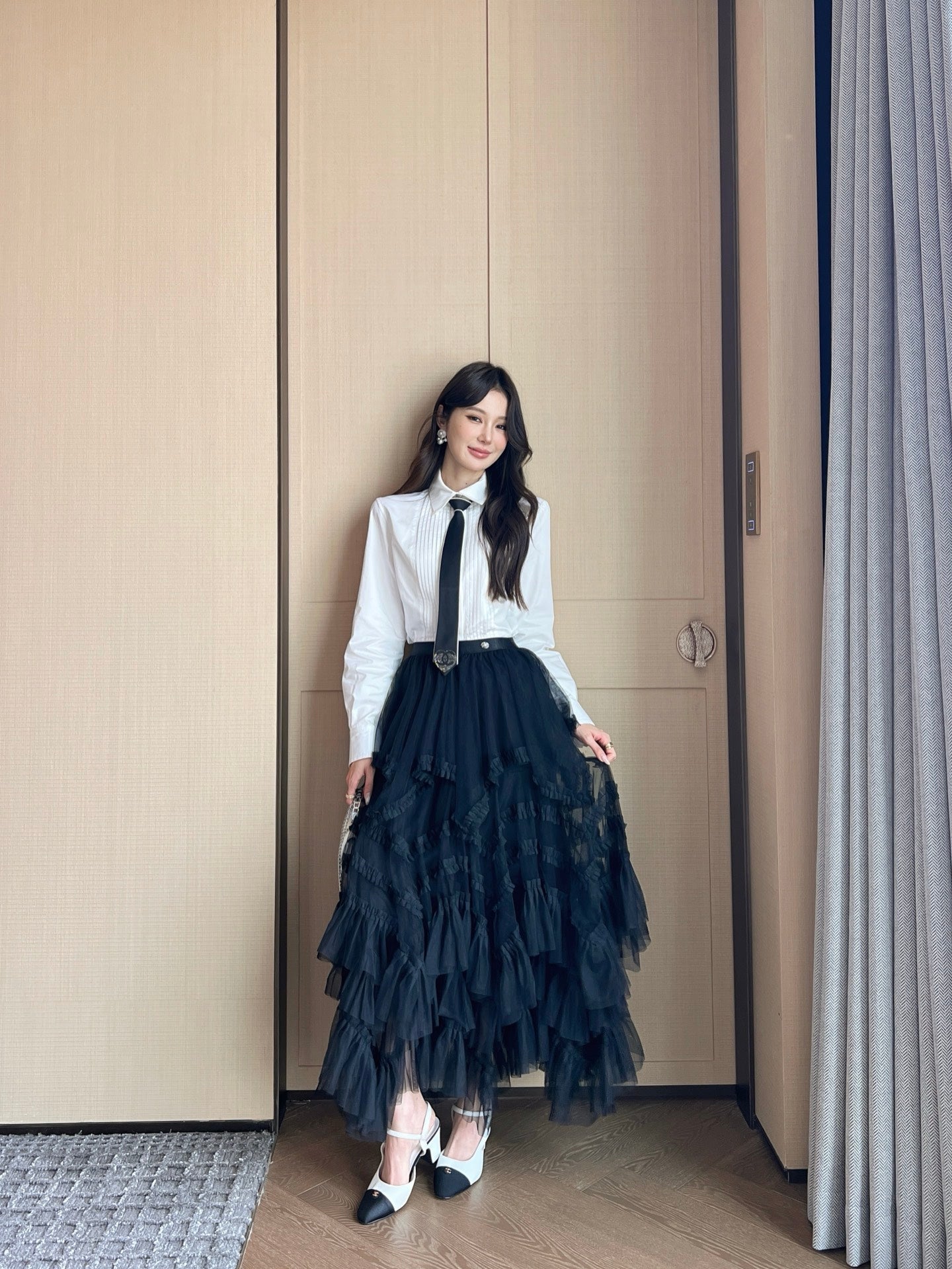 Ch 25ss ruffle skirt