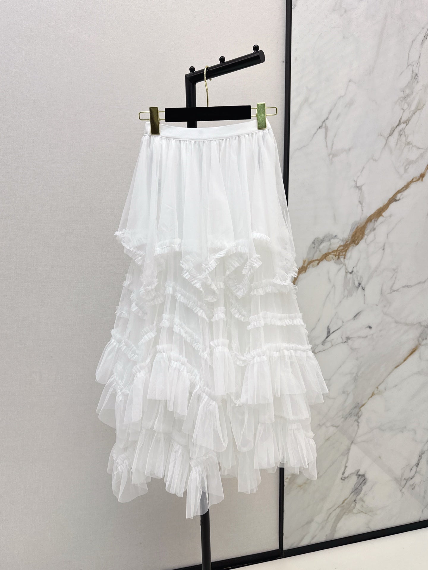 ch 25ss ruffle skirt