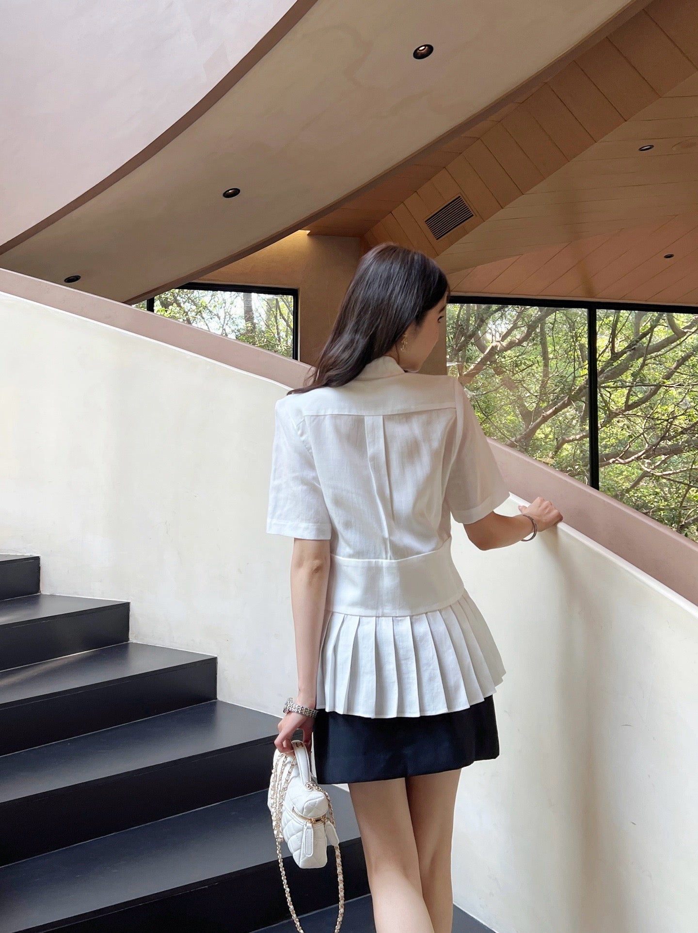 ch 25ss pleated shirt