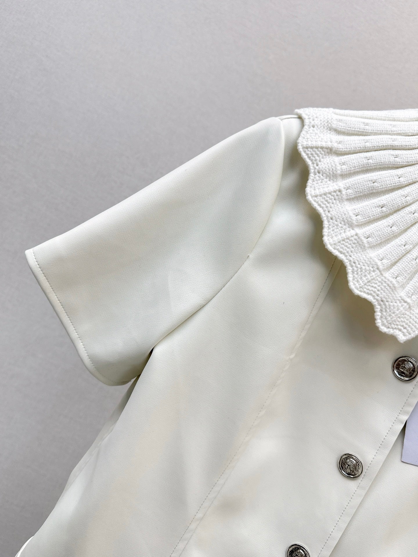 Ch 25ss ruffle jacket
