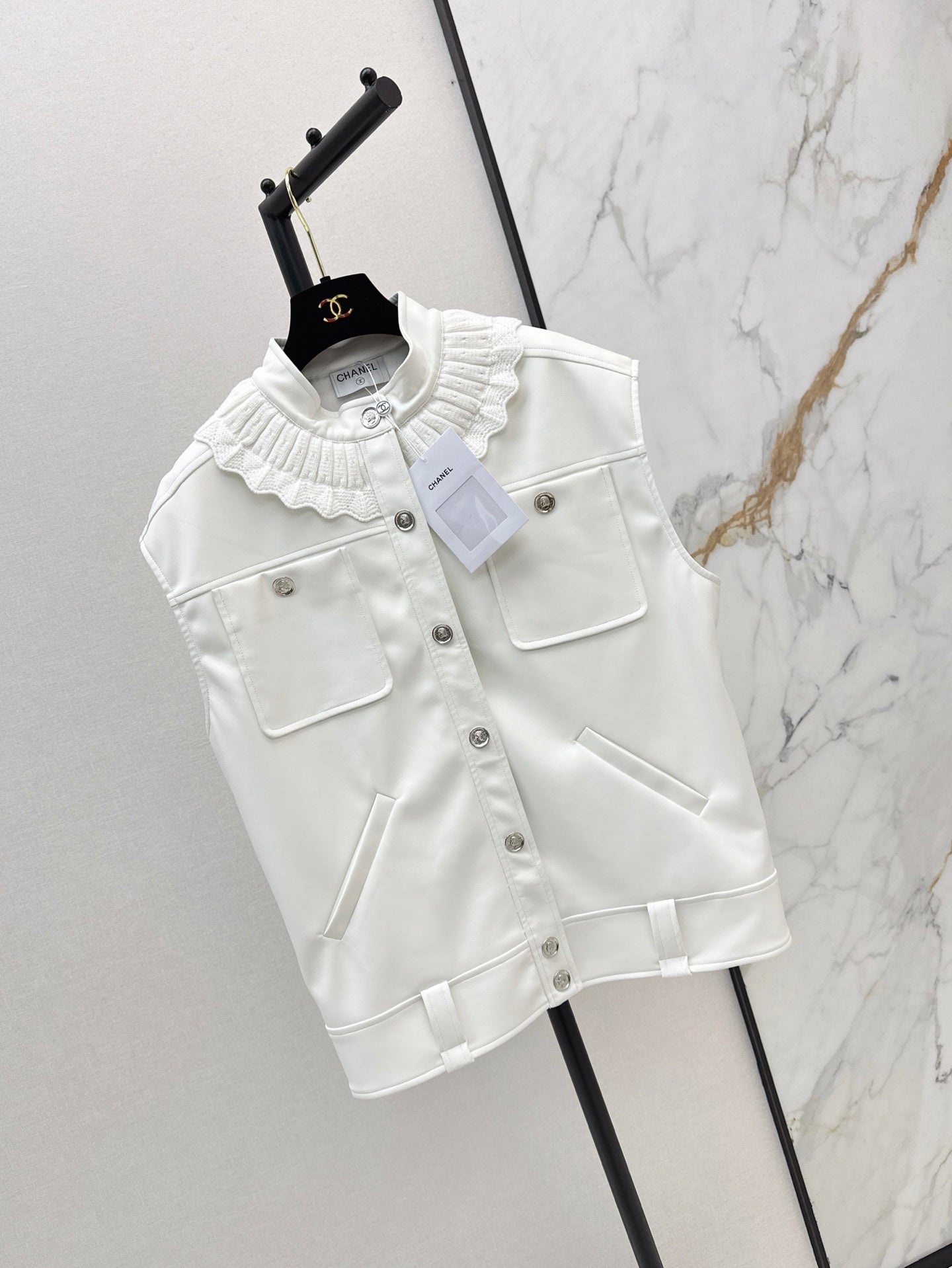 ch 25ss leather vest