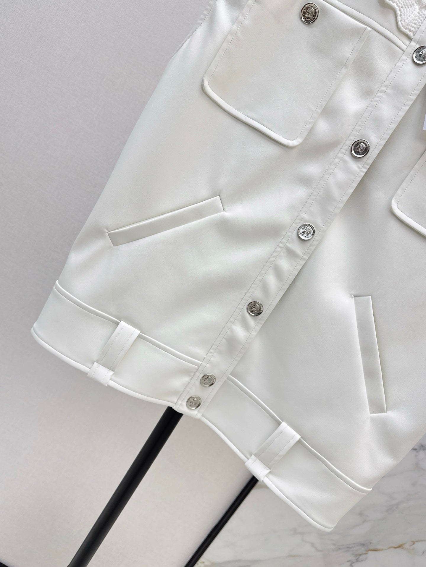 ch 25ss leather vest