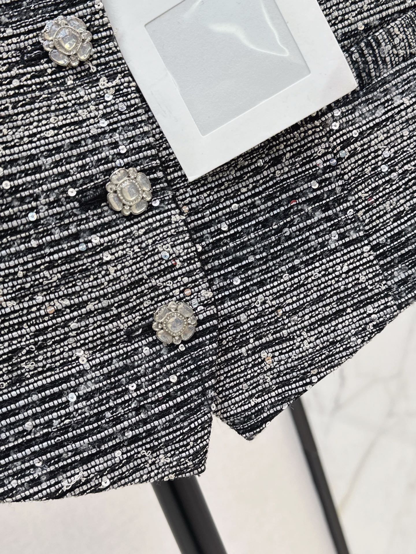 Ch 25ss rhinestone vest