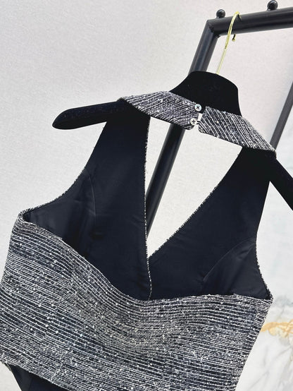Ch 25ss rhinestone vest