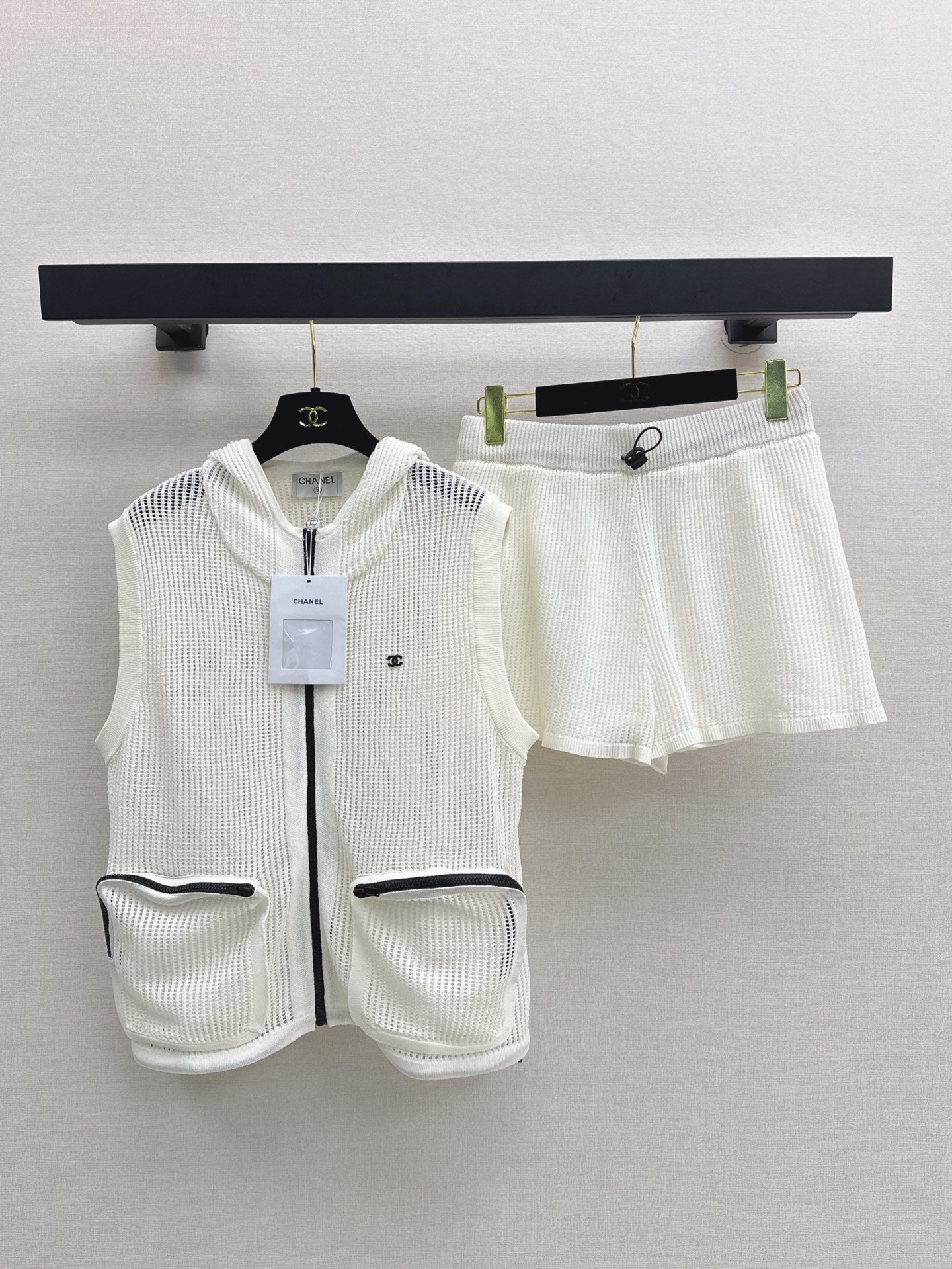 Ch 25ss knit hollow set