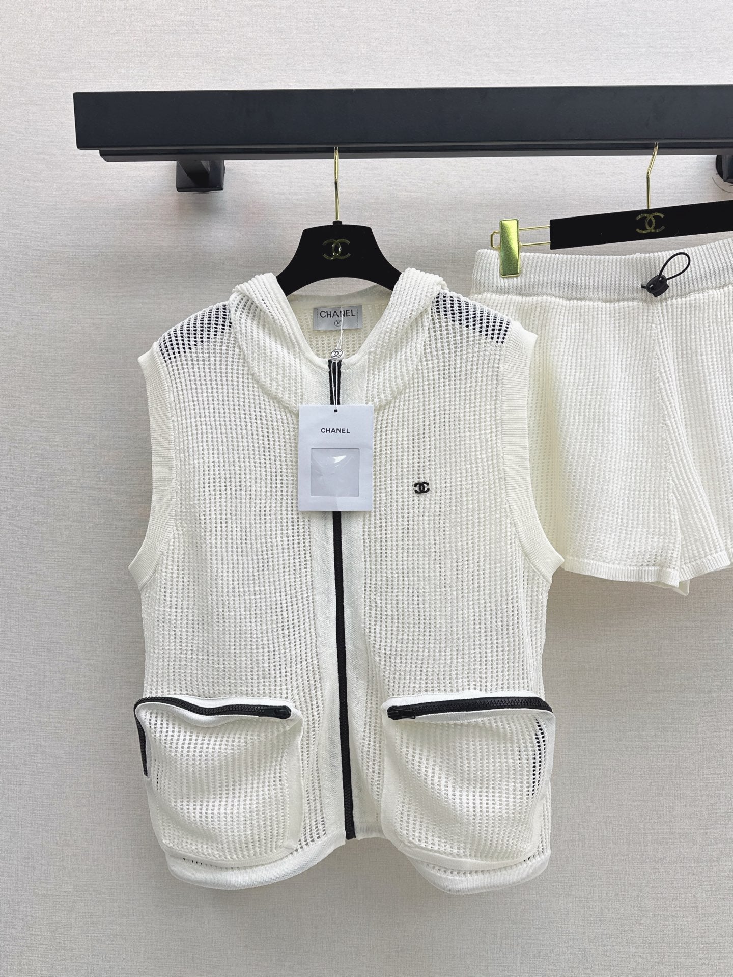 Ch 25ss knit hollow set