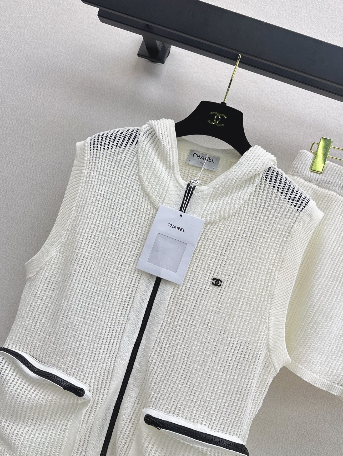 Ch 25ss knit hollow set