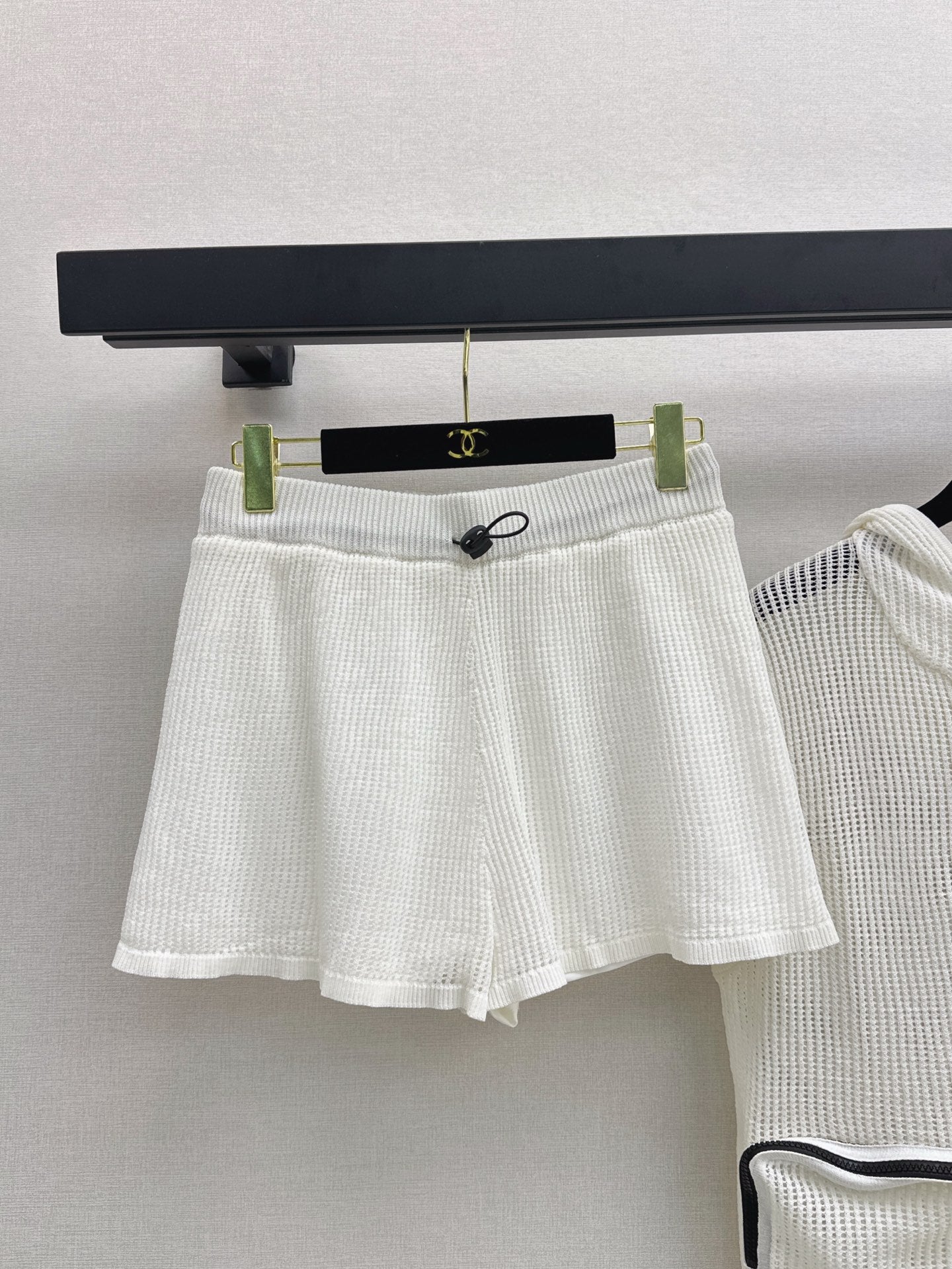 Ch 25ss knit hollow set