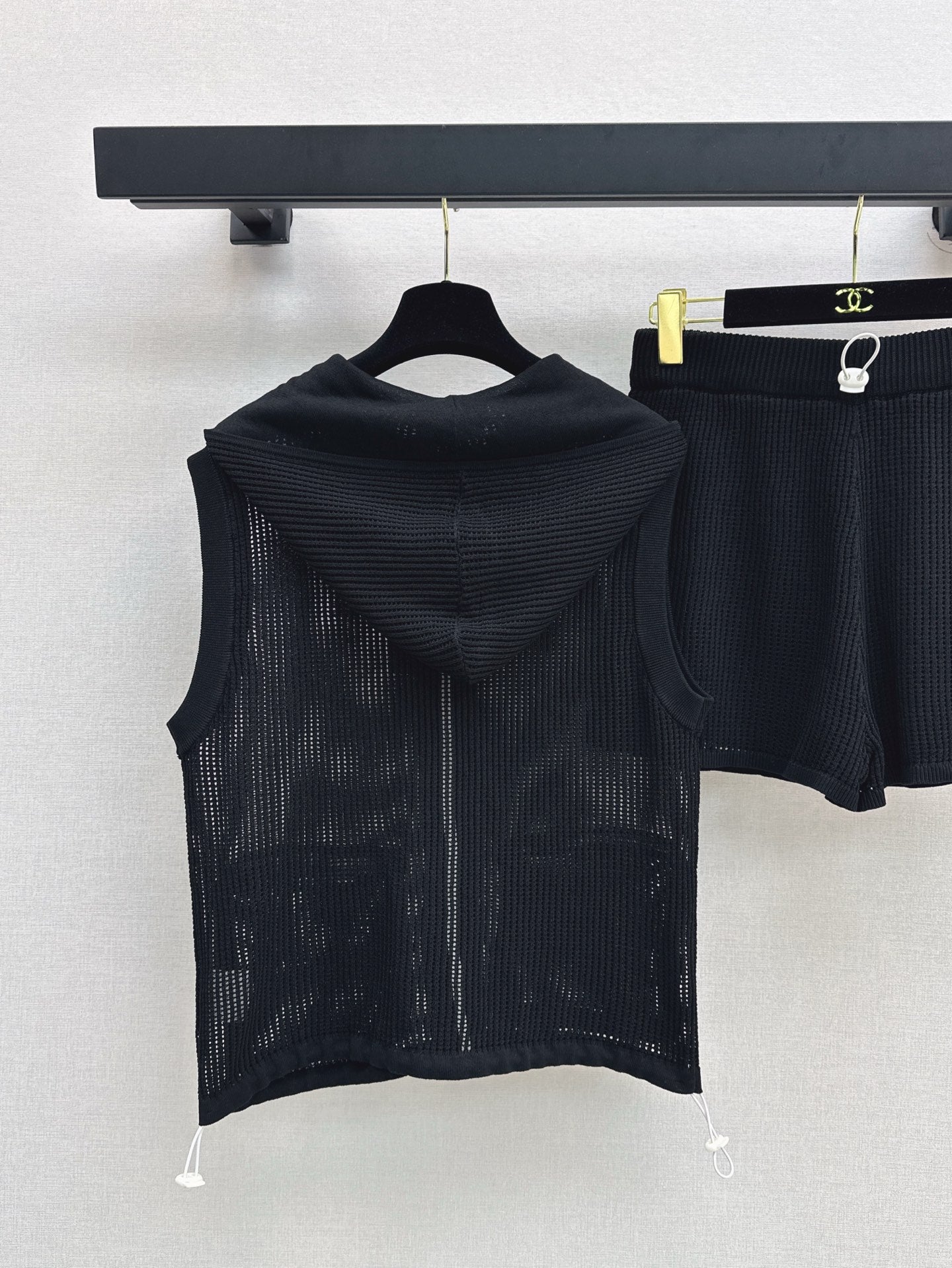 Ch 25ss knit hollow set