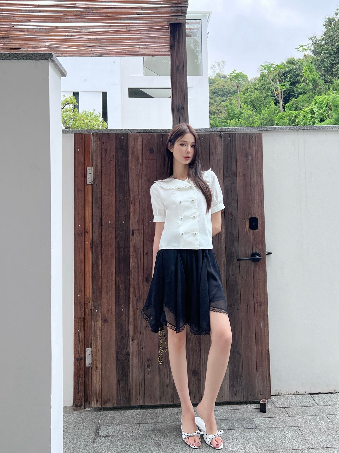Ch 25ss lace skirt