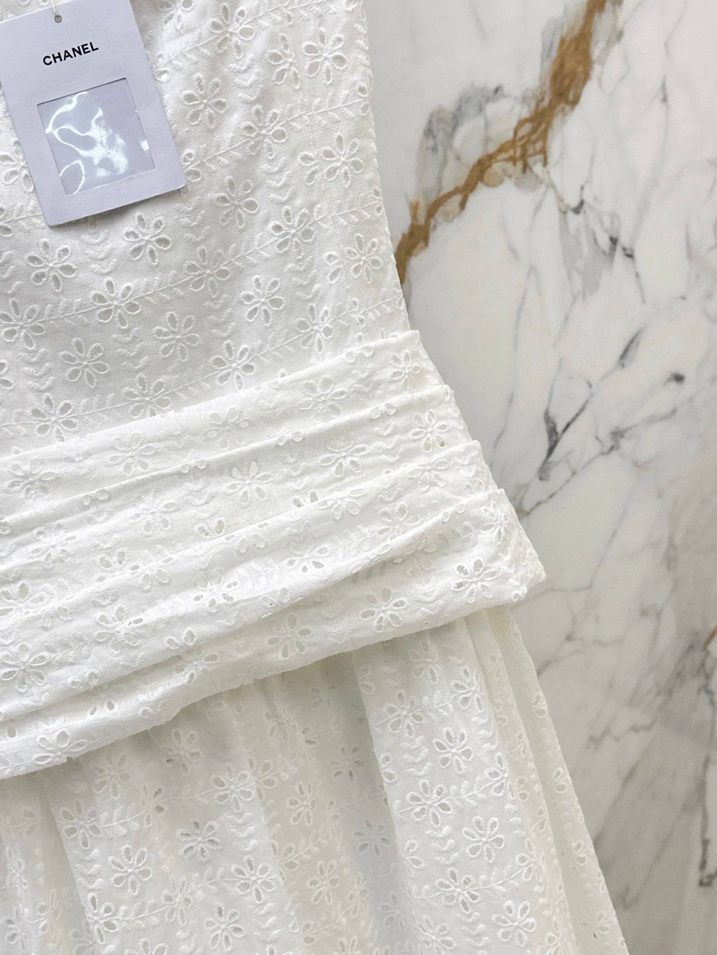 Chan 25ss embroidered dress
