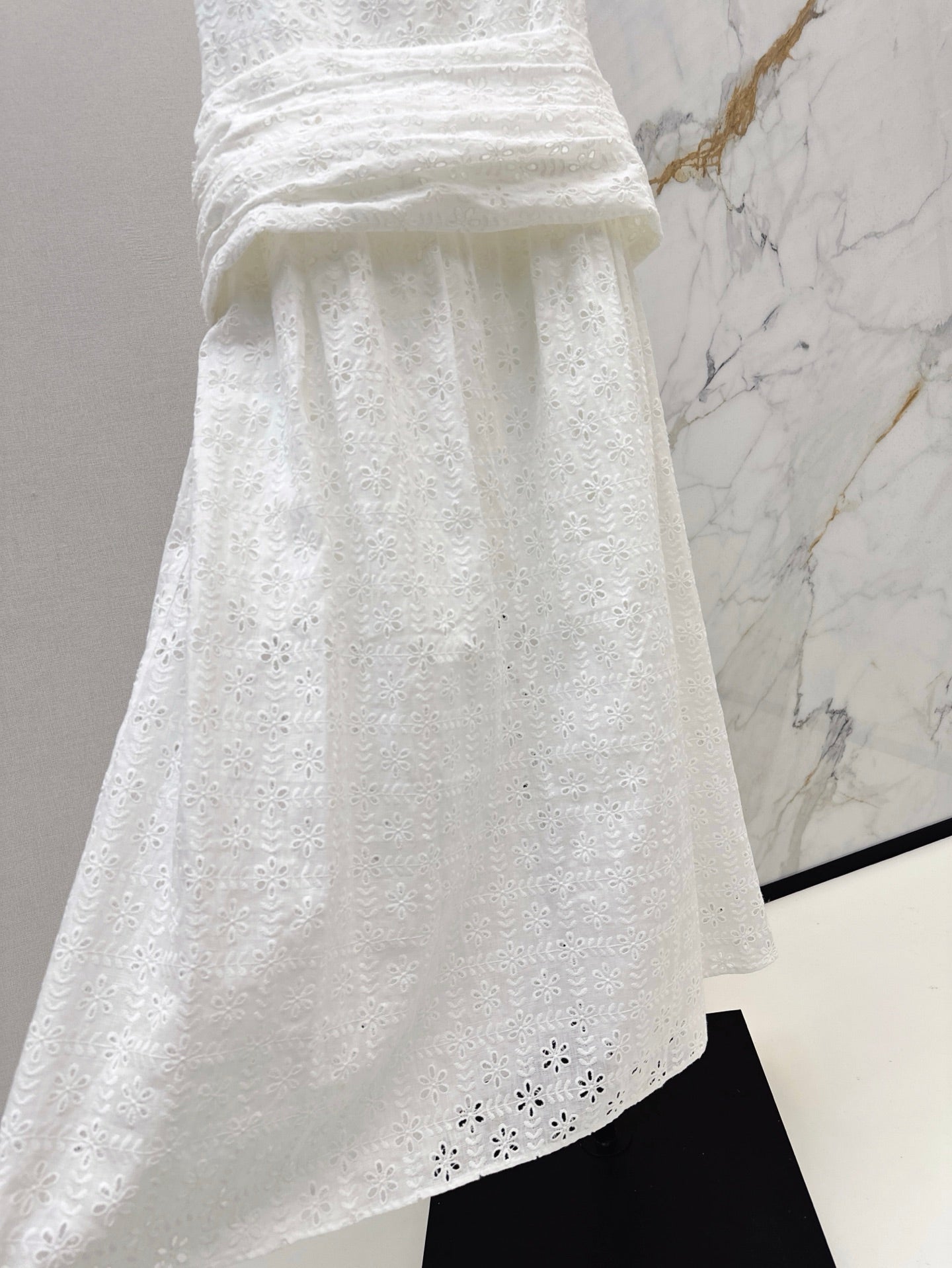 Chan 25ss embroidered dress
