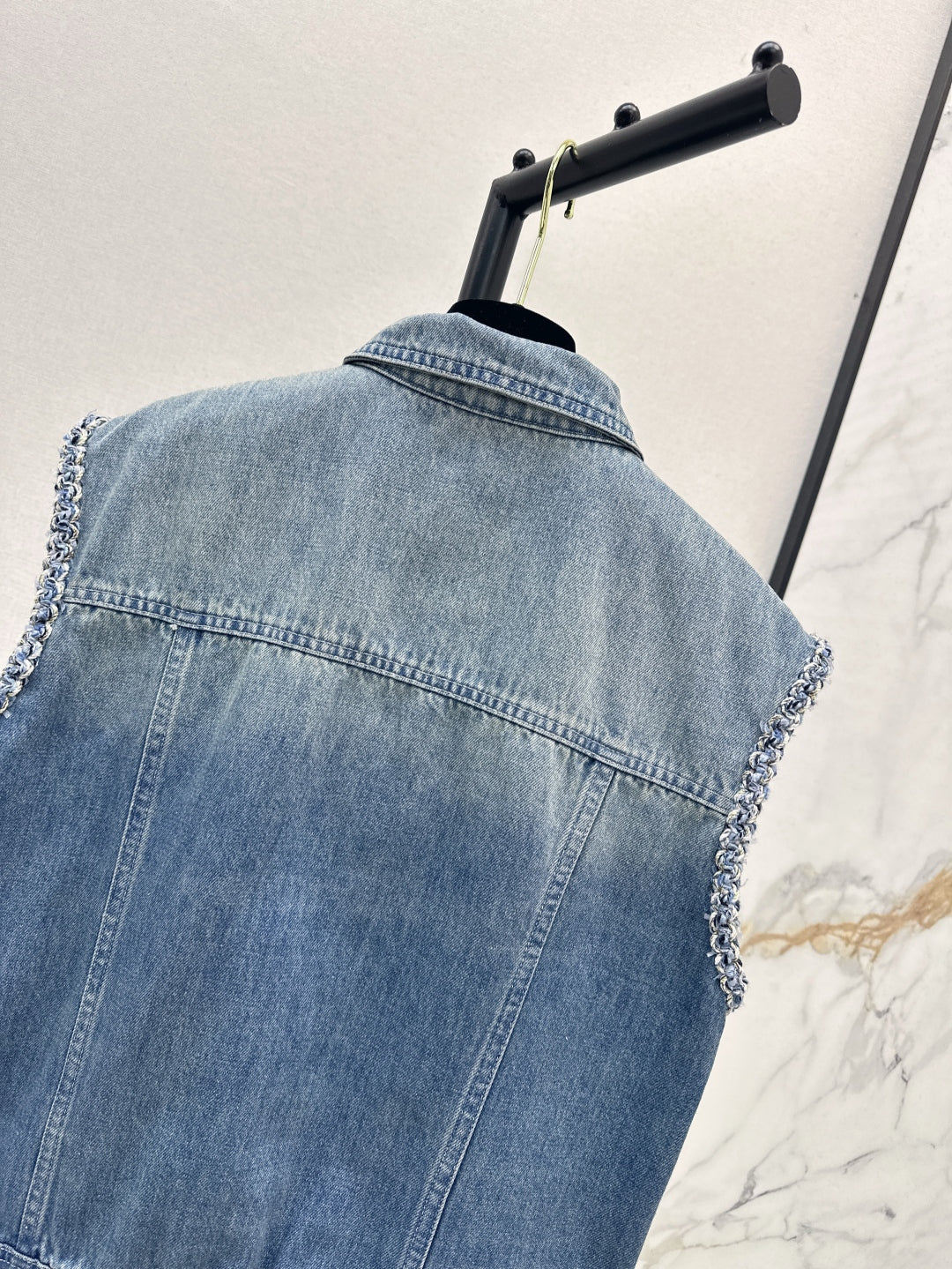 Chan 25ss denim vest