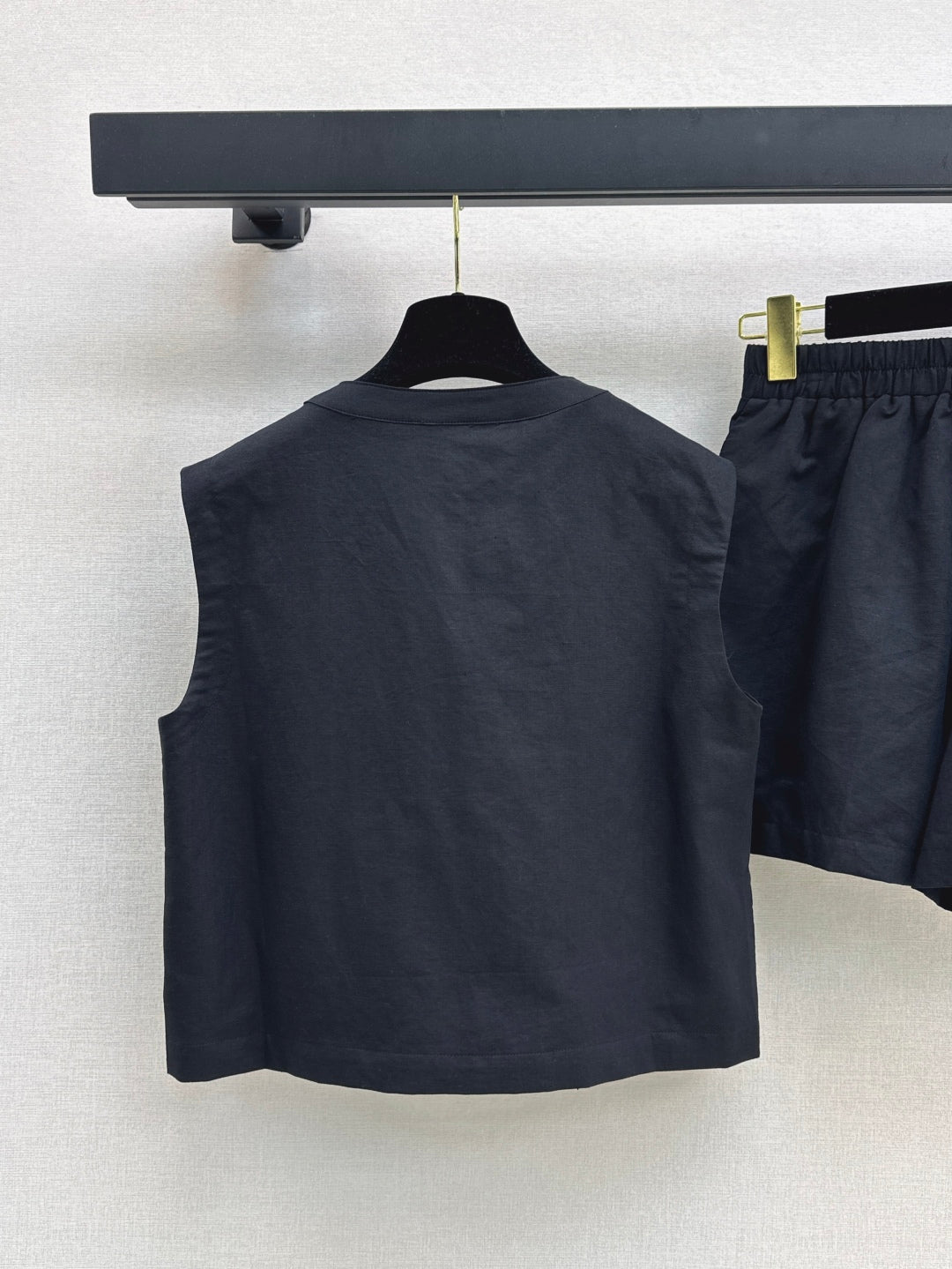 Chan 25ss vest short set