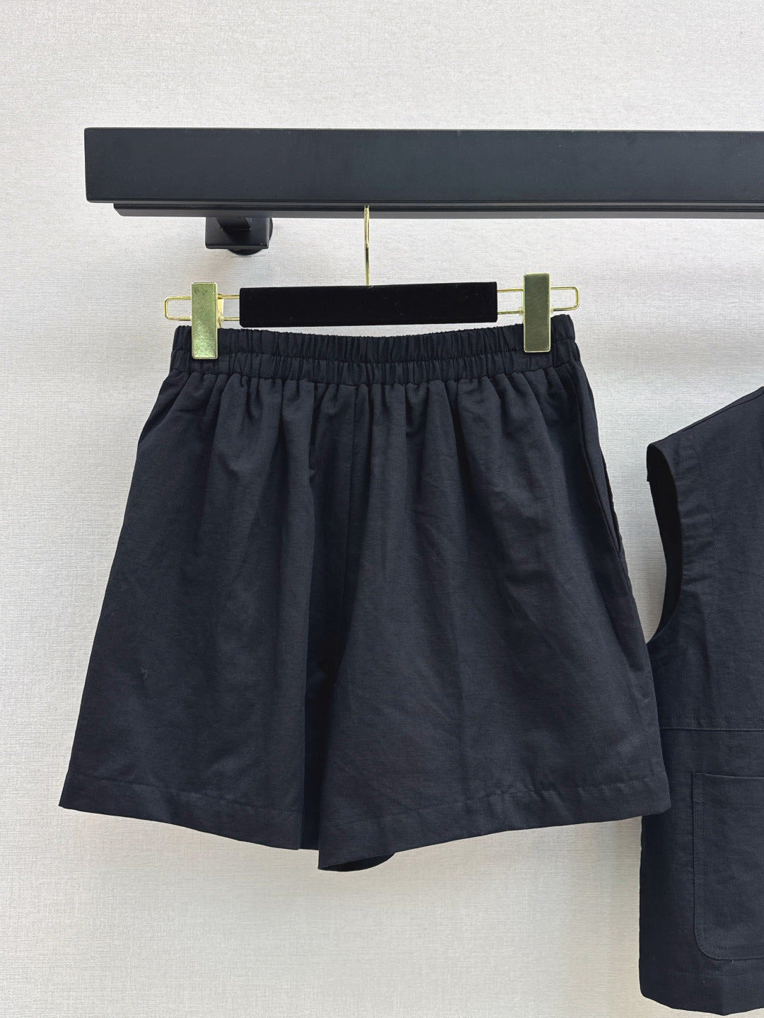 Chan 25ss vest short set