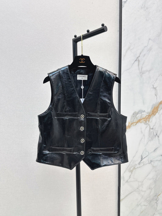 Chan 25fw leather vest