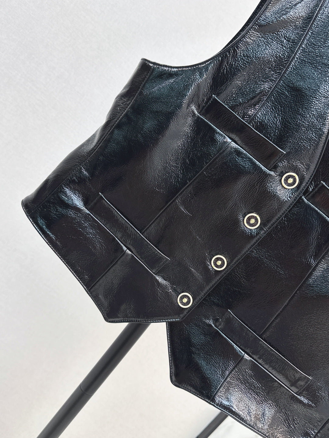 Chan 25fw leather vest