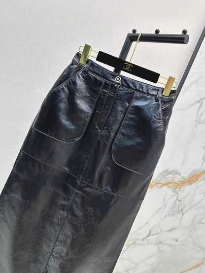 Chan 25fw leather skirt