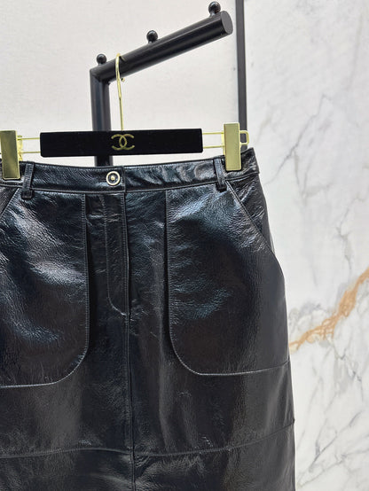 Chan 25fw leather skirt