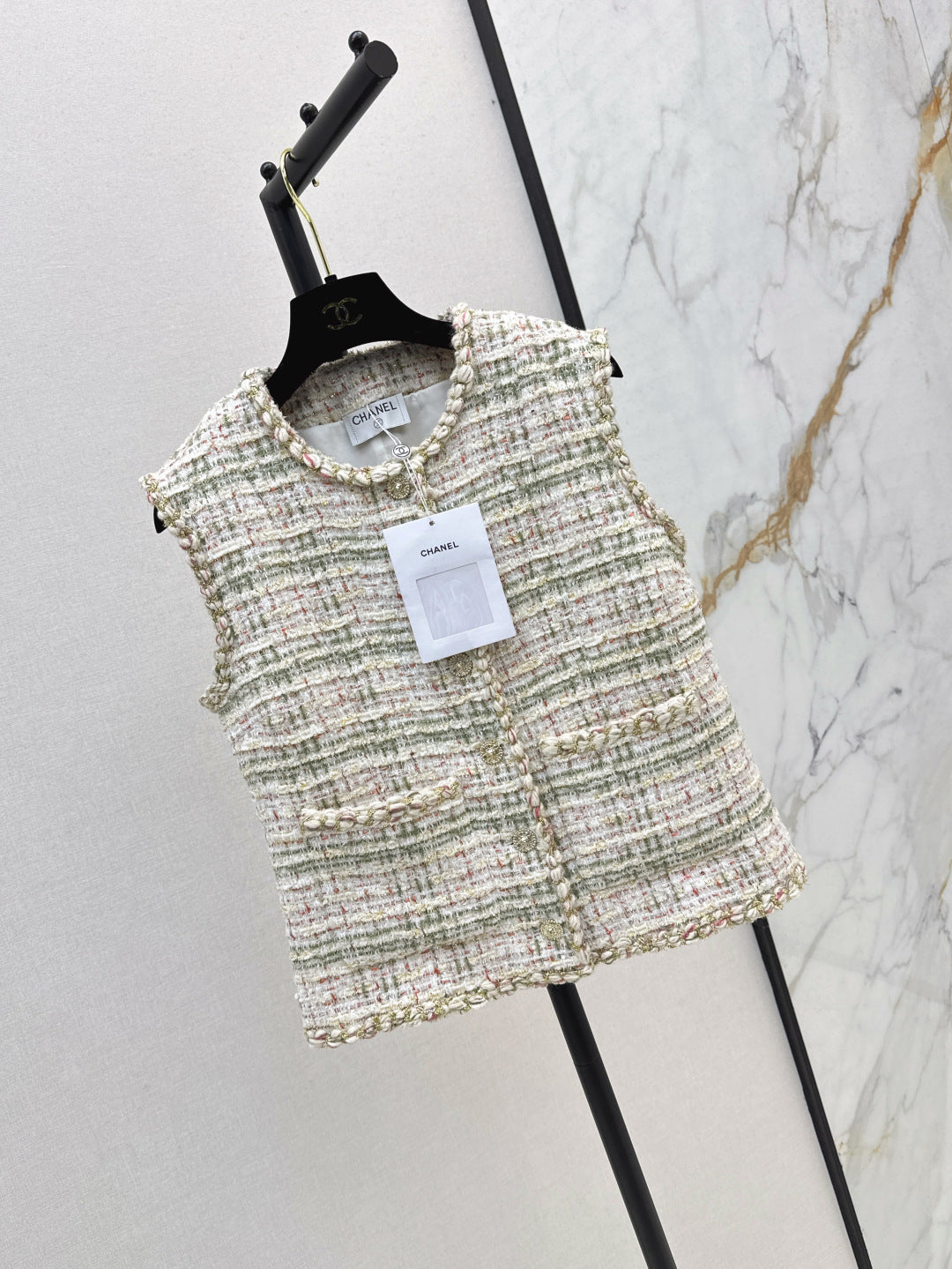 Chan 25fw woven vest