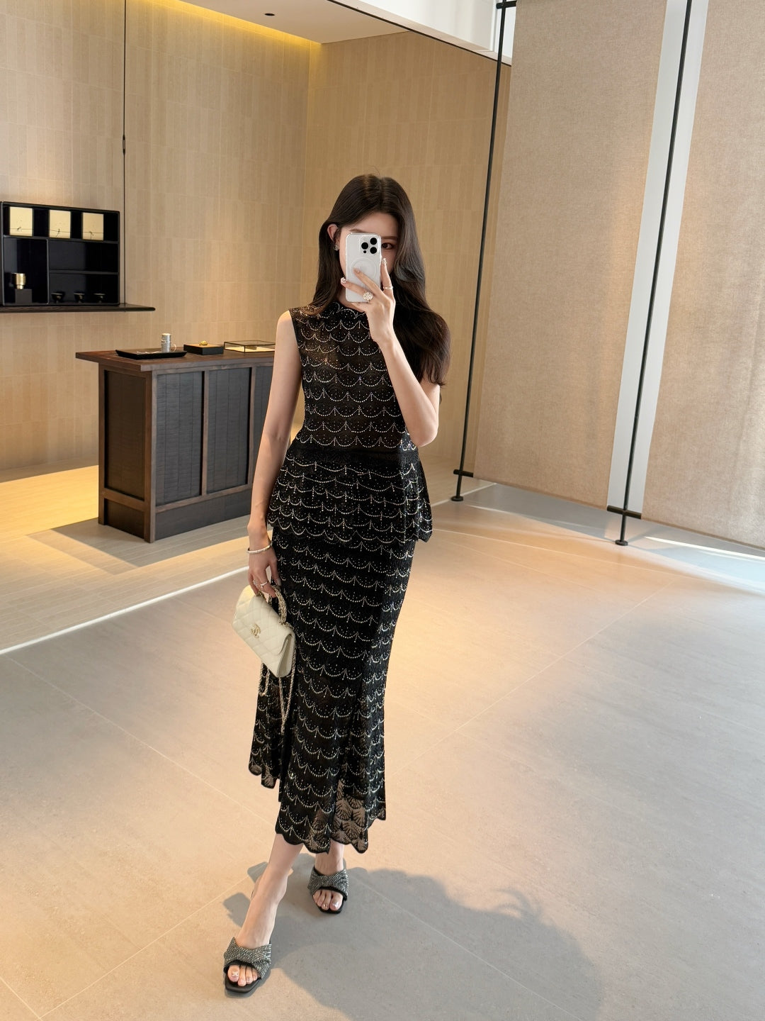 Chan 25ss beaded suit