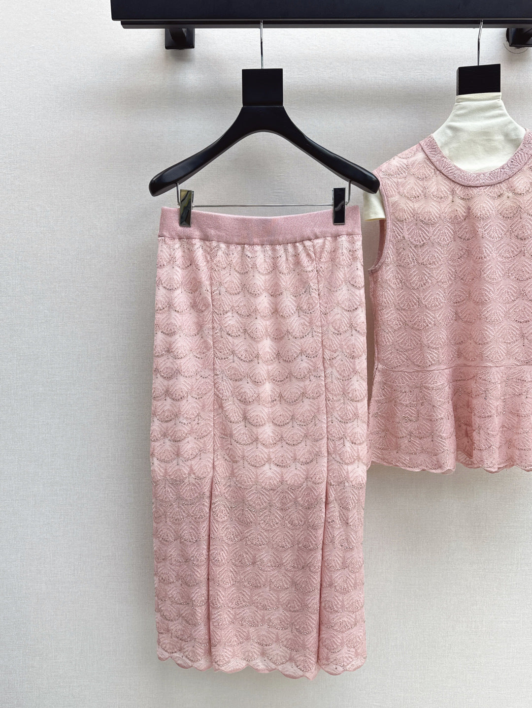 Chan 25ss beaded suit